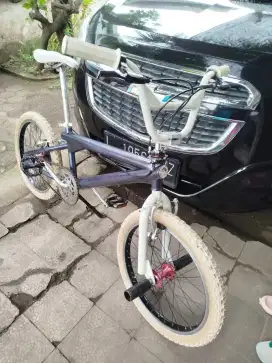 Sepeda bmx mongooose made amerika freestyle koleksian tangguh