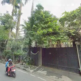 RUMAH DIJUAL DI ADHYAKSA RAYA LEBAK BULUS JAKARTA SELATAN