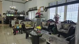 Dijual Rumah Tua Cocok Untuk Kos/Kontrakan Berlokasi Strategis di Cipi