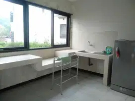 Jual villa view luas bagus grand trawas renov dari awal