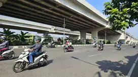 Dijual Cepat Rumah Tua Luas Cocok Untuk Kost Area Cipinang Cempedak Ja