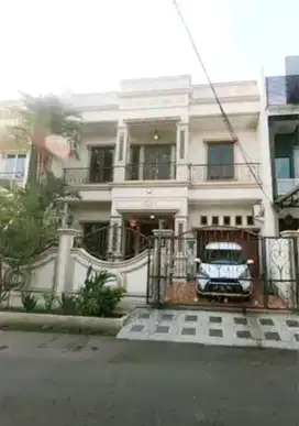 DIJUAL : Rumah 2½ Lantai di Citra Garden 1, Jakarta Barat