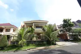 Istana dieng malang