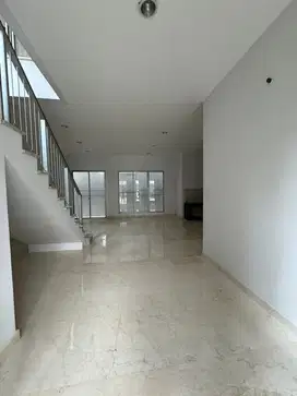 Jual Rumah Golf Island PIK 8x15 2 Lantai Unfurnish