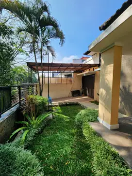 Dijual rumah di Perum Eksklusif Araya Kota Malang