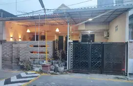 Dijual Rumah Mulyosari siap huni