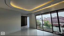 Dijual rumah gress dan mewah di manyar kertoadi surabaya
