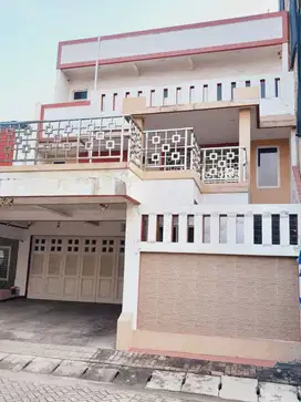dijual cepat rumah Golf lake residence