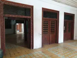 Rumah Jawa Etnik di Kotagede, Kota Jogja,

Satu - Satunya di Indonesia