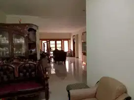 Dijual rumah cantik luas di Sariwangi dekat Polban & Setraduta