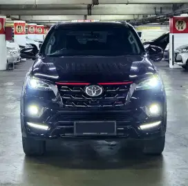 [Tdp 15jt] Toyota Fortuner VRZ TRD 2021 pajak panjang