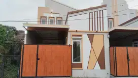 Dijual Rumah Bagus Mezzanin di Citra Indah City