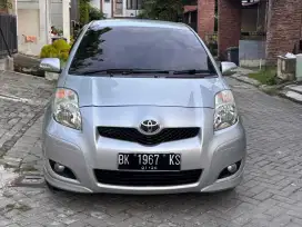 Toyota Yaris E Manual 2010