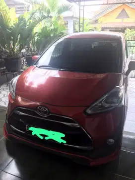 Toyota Sienta Q Matic