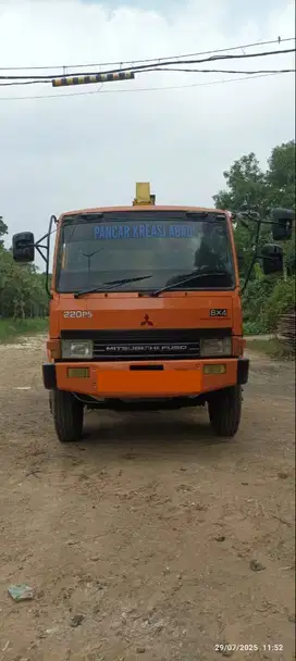 JUAL CEPAT MOBIL CRANE - MITSUBISHI FUSO TH 2014
