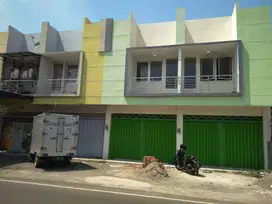 Ruko 2 Lantai Strategis Jl Mojopahit RA Basuni Mojokerto Mergelo