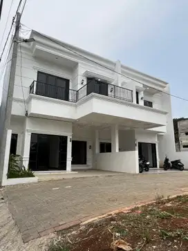American classic in Pancoran mas
