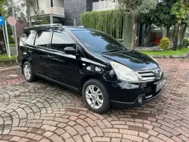 Grand Livina SV matic 2012