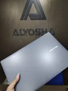 ADVAN SOULMATE PLUS 14HD R5-3500U- 8GB - 256GB SSD- W11 -GREY