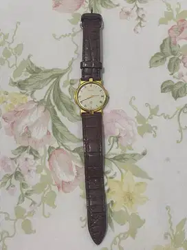 Jam Tangan Vintage Gucci