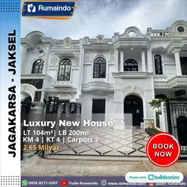 Dijual Rumah Classic Modern Ada Rooftop di Jagakarsa