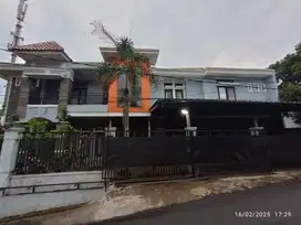Rumah tinggal plus kost komp. Unpad I Cigadung kota Bandung
