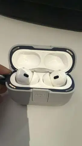 Airpods pro gen 2 lightning