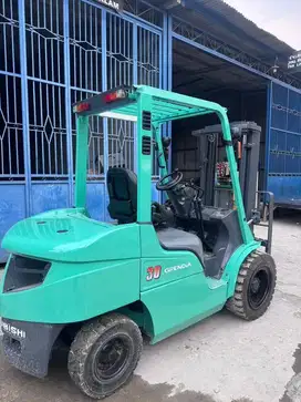 Forklift Mitsubishi 3 Ton,Manual,Tiang 3 Meter,Mesin S4S,Tahun 2019