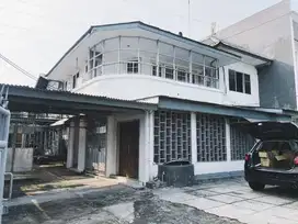 Rumah Lama Hitung Tanah Layak Huni Di Kebayoran Baru