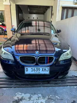 BMW 520i 2005 Bensin