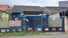 Rumah Kelurahan Balas Klumprik Kec Wiyung Surabaya