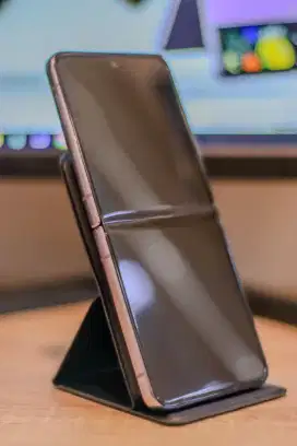 Samsung Z Flip 4