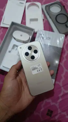 Oppo find x8 12/256 fulset like new