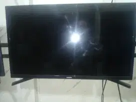 Dijual tv led merk samung 32in udah digital tv