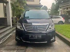DIJUAL TOYOTA ALPHARD 2.4 G 2012 MULUS