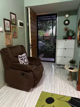 Dijual Cepat Rumah Full Renov di Komplek Talaga Bestari - Tangerang