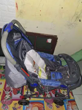 Jual cepat stroller bayi bekas masih bagus