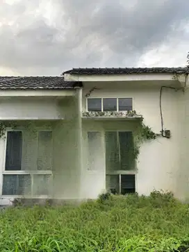 Perum Grand Kedamean Regency Blok DC-12 Kel Sidoraharjo Kec Kedamean G