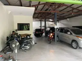 DISEWAKAN BANGUNAN EX SHOWROOM DI RUNGKUT HARAPAN SELANGKAH MERR