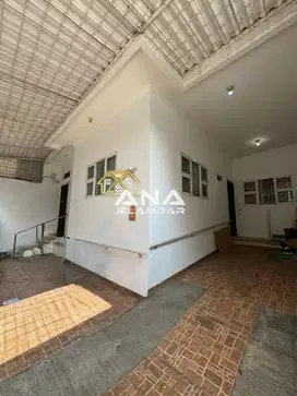 ANA RUMAH UK 10X15M DI JELAMBAR