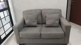 Jual Cepat sofa ASHLEY Bavello 2seater gray-Like New!