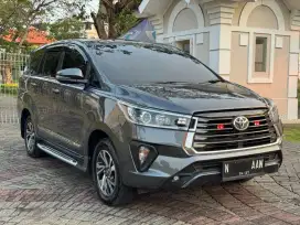 Innova Reborn V Diesel 2022 Matic Km30.000