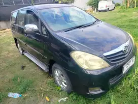 Toyota Kijang Innova 2010 Diesel