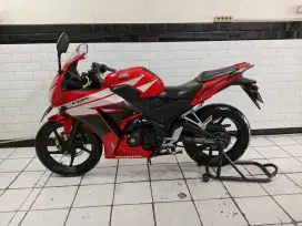 Cbr150r tahun 2015 mesin halus siap gas