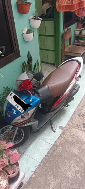 Honda spacy 2013