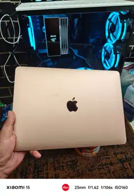 Macbook Air 2020 8/256 Normal Bisa TT Pastinya