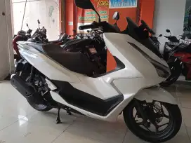 Honda new PCX CBS 2025 KM 600