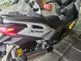 XMax Connected 2024