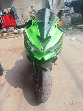 NINJA ZX 25R 2022 cikarang