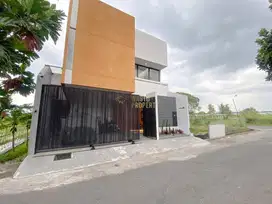 Rumah 2 Lantai Siap Huni, Semi Furnished – Nyaman untuk Hunian Pribadi